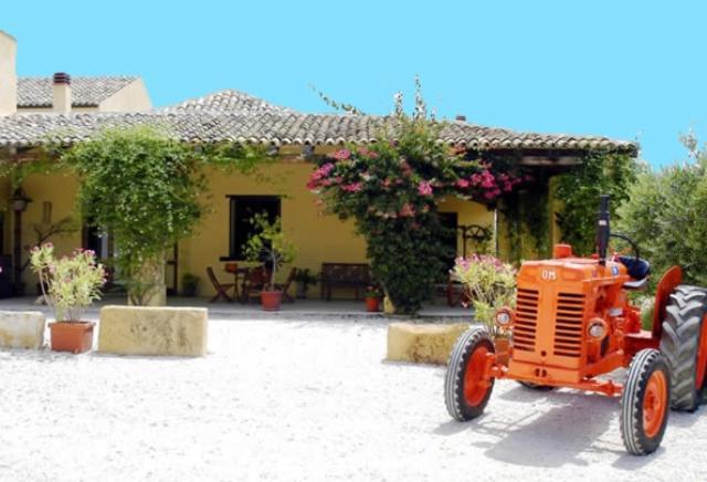 Agriturismo Baglio Vecchio Castelvetrano Exterior photo
